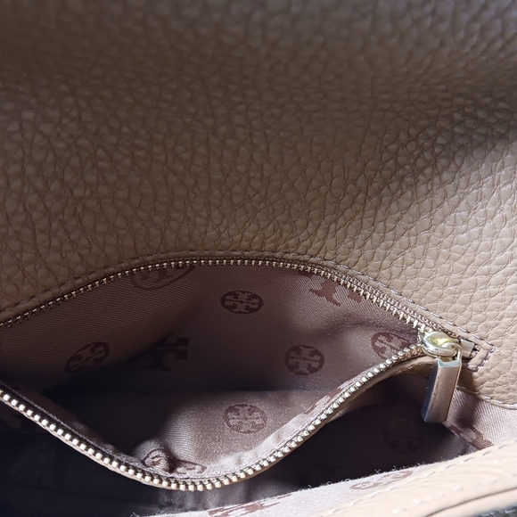 Tory Burch Camel Leather Crossbody Bag - Picture 11 of 15